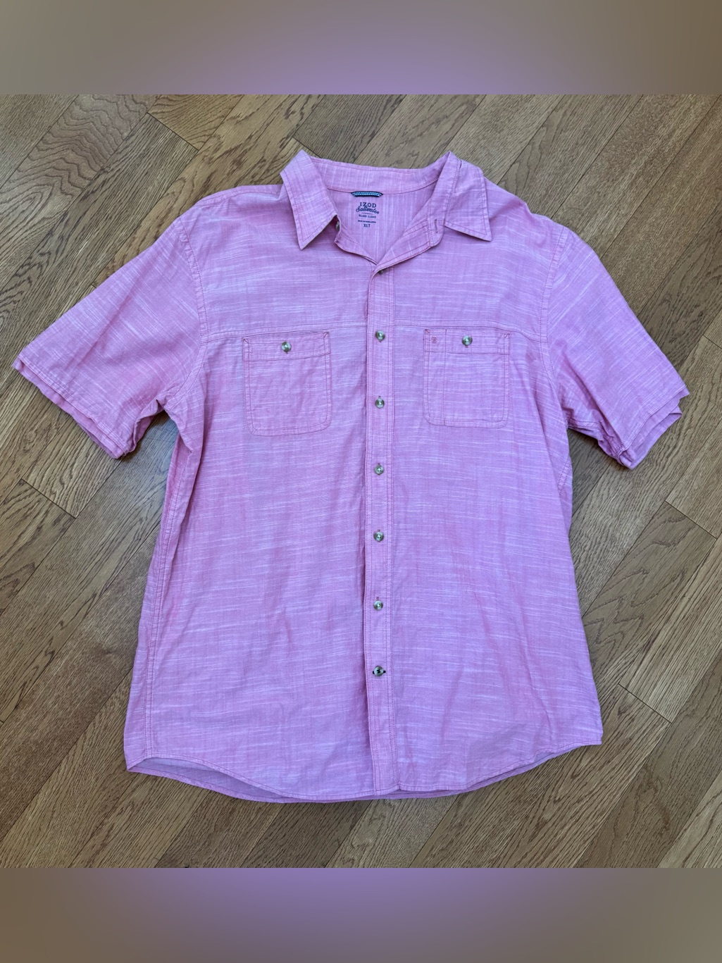 Izod Men's Short Sleeve Button-Down Shirt In Pink